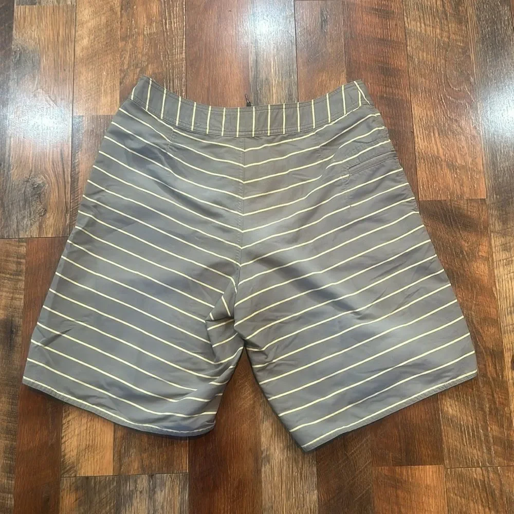 Patagonia board shorts 33 (3820)